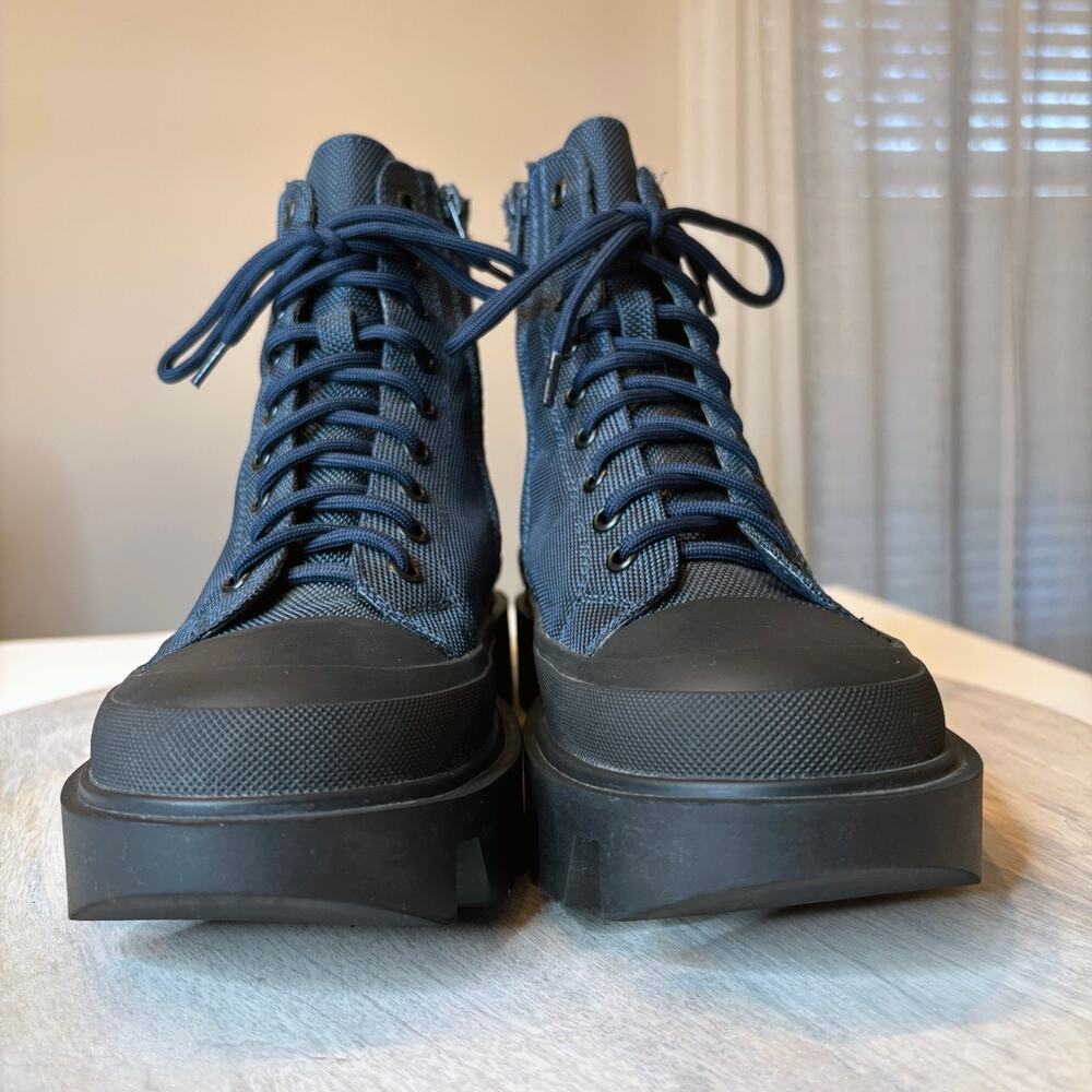 Jeffrey Campbell Lug Sole Combat Boots Black Blue Platform Women's Size 7.5 Zip - Picture 5 of 11